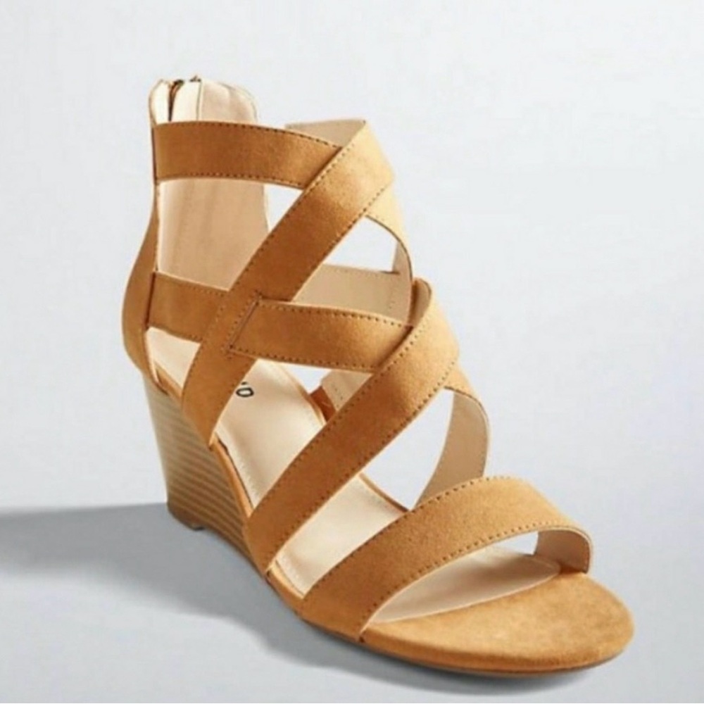 NWT Torrid Sand Wedge Sandals
